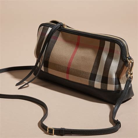 burberry clutch bags